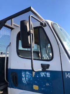 Good Used PAssenger Side View Mirror For A 2007 Freightliner M-2 Business clAss
