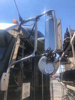 Good Used Driver Side View Mirror For A 2006 Peterbilt 386