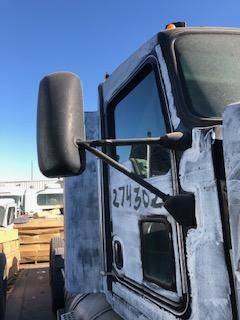 Good Used PAssenger Side View Mirror For A 2014 Kenworth T800