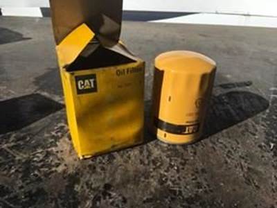 New CAT Oil Filter