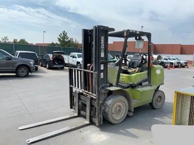 Part Type: Vehicle For Sale - Clark Forklift  Model CGP40-LP, Forklift,