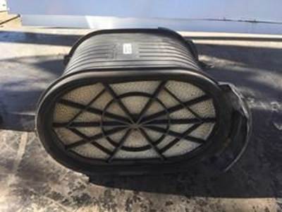 Used Air Filter For A 2003-2004 ForD Excursion 6.0L