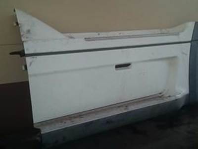 Used Side Fairing For Freightliner Century Class