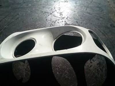 Used Driver Side Headlight Bezel For Freightliner Century Class Fits Years 07-13