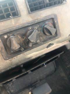 PArt Type: Air Conditioning ClimAte Control - Good Used A/C Controls For A 2000