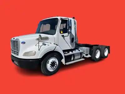 Part Type: Vehicle For Sale - 2015 Freightliner M211264ST Tandem-Axle
