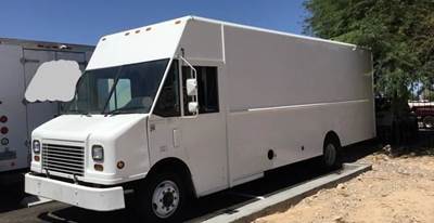 Part Type: Vehicle For Sale - 2007 Freightliner MT-45 Utilimaster Step Van,