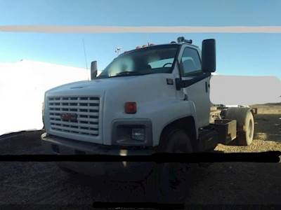 Part Type: Vehicle For Sale - 2008 GMC C-7500 Single-Axle Cab & Chassis Truck,