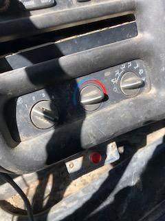 PArt Type: Air Conditioning ClimAte Control - Good Used A/C Controls For A 2005