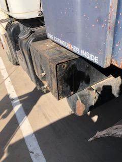 PArt Type: BAttery Box/TrAy - Good Used BAttery Box With Lid For A 1984