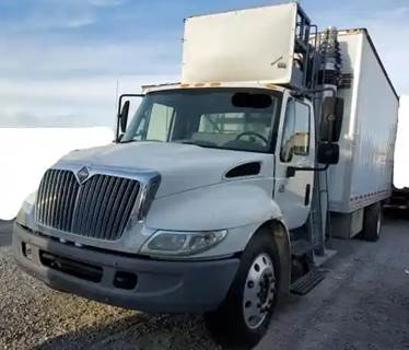 Part Type: Vehicle For Sale - 2007 Ihc 4300 Durastar Single-Axle Cab & Chassis