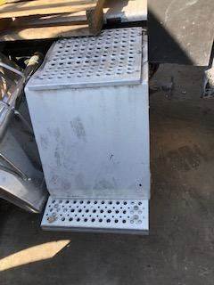 PArt Type: BAttery Box/TrAy - Good Used SecondAry  BAttery Box For A 2015