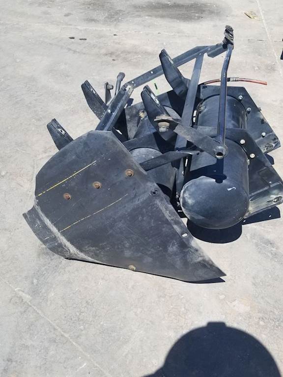 2000 Used Passenger Side Dual Air Tank Assembly With Mounting Brackets