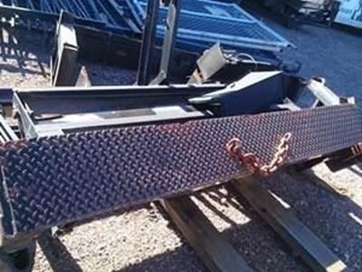 Maxon Lift Gate 72-25LMR With Capacity Of 2500