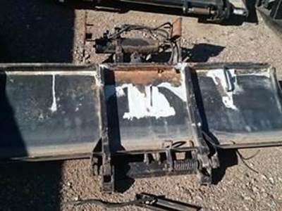 Used Tuck Away Lift Gate Maxon With Capacity Of 2000 Model # TE-20B