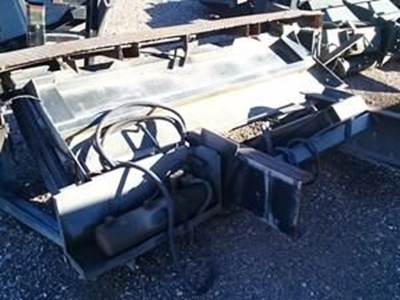Used Maxon 72-25LMR  Lift Gate With Capacity Of 2500