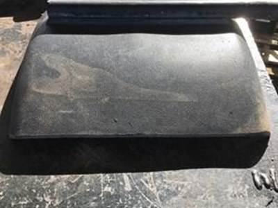 Used Kenworth Quarter Fender In Good Condition