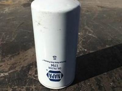 New Napa Oil Filter