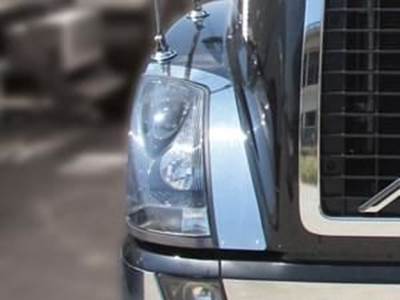 Volvo VN Models Fender Guard (2003+)