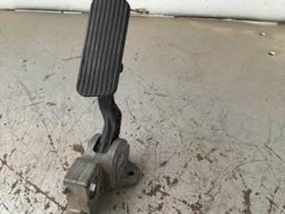 Used  Bendix Acceleration Pedal