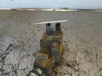 Caterpillar 133-3730 Housing Water Regulator CAT 1333730