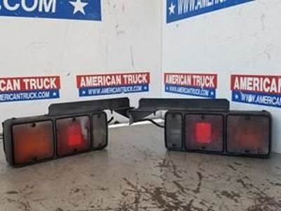 Used Tail Light Assembly For Isuzu NPR