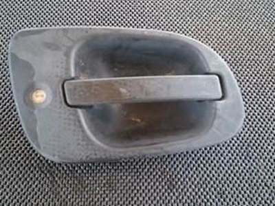 Driver Side Exterior Door Handle From A 2009 Freightliner Cascadia Application