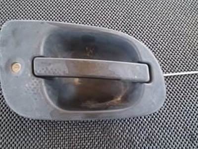 Driver Side Exterior Door Handle From A 2009 Freightliner Cascadia Application