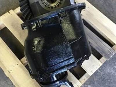 Part Type: Differential - Front - Inspected Front Rear Diffrential  Rockwell