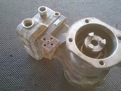 Part Type: Suspension Compressor - Cummins M11 Engine Air Compressor By Wabco