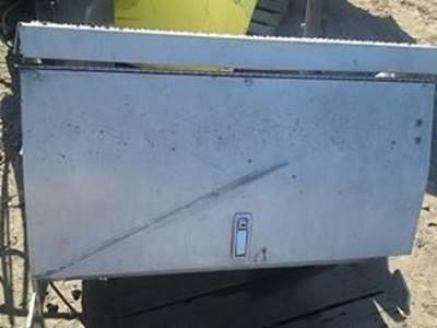 Part Type: Battery Box/Tray - Used Battery Box For 2008 Peterbilt 386