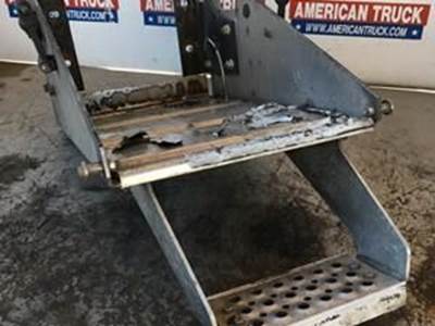 Part Type: Battery Box/Tray - Used Battery Box Missing Top Cover