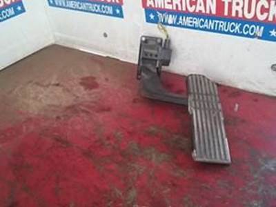 Used Accelerator Pedal With Sensor