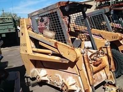 Skid Steer Loader UNI-Loader Case Missing 4TIRES. Model 1840,