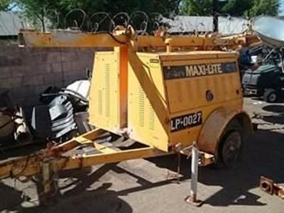 Light Tower Maxi -Lite  Model  #LD303HMR, Serial #860608