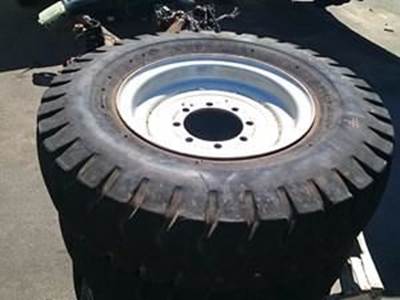 4 Yokohama Tires For SKY Track Reach ForKLIFT 13.00.24, Y-67