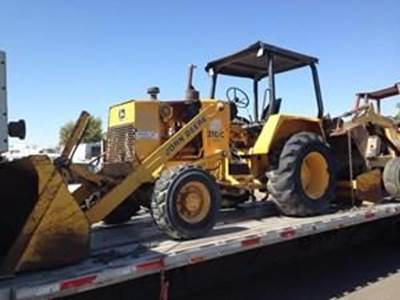 John Deere 210 Back Hoe