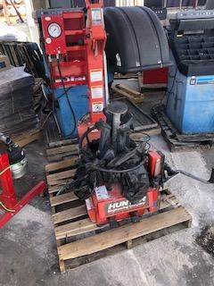 Used Hunter TC325 Tire Changing Machine