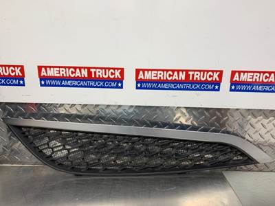 Volvo VNL 2018 2019 2020 Chrome Intake Vent Right Side