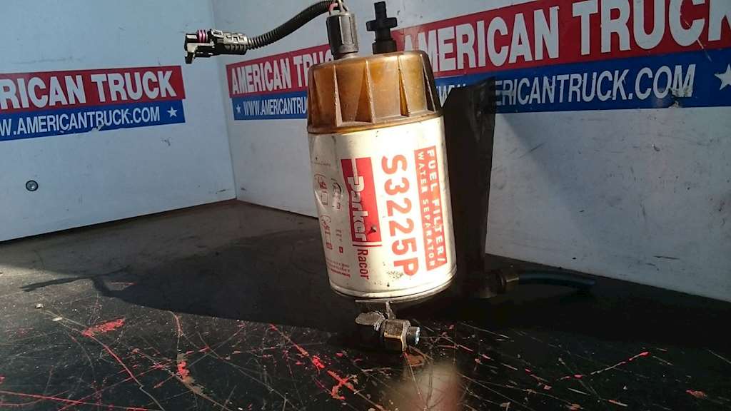 Used Fuel/Water Separator For 2002 Freightliner FL70 For Sale Phoenix