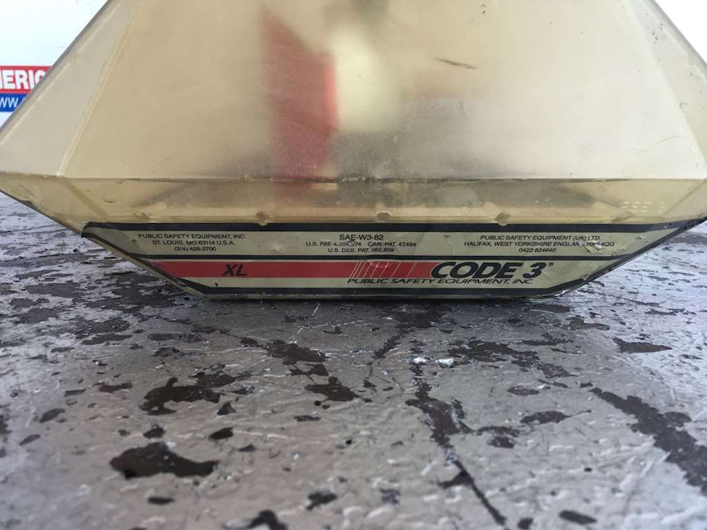 Used Code 3 XL SAE-W3-82 Fire,Police,Or Ambulance Warning Light For