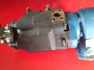 Used Inspected Muncie 39828 Series Power Take Off Unit With A Direct Mount Pump