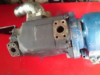 Used Inspected Muncie CD10 Series Power Take Off Unit With A Direct Mount Pump