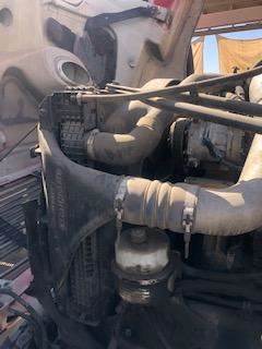 Good Used Pending Inspection RAdiAtor For A 2001 Freightliner Century ClAss 112