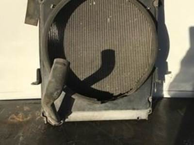 Used Radiator For Isuzu NPR 4.8 Liter