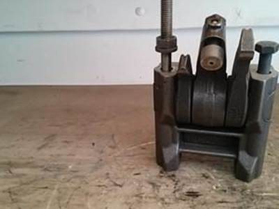 Good Clean And Inspected CAT C12 Rocker Arm Assembly