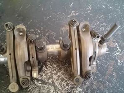Good Clean And Inspected CAT C13 Rocker Arm And Shaft Assembly