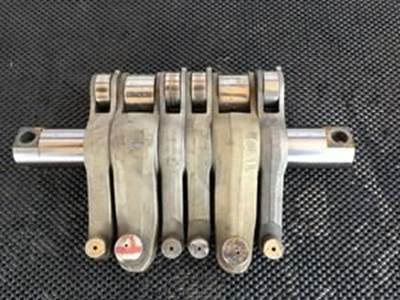Used Rocker Arms Assembly For A Caterpillar C15 Engine