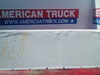Used Sleeper Fairing For The 2003 Freightliner Columbia