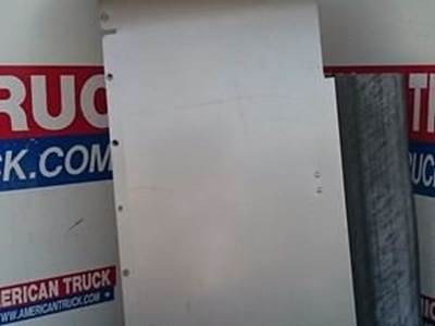 Used LH Side Sleeper Fairing For Freightliner Columbia
